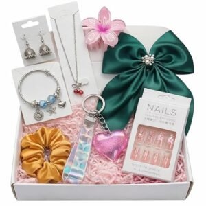 8-Piece Women’s Fashion Jewelry hamper